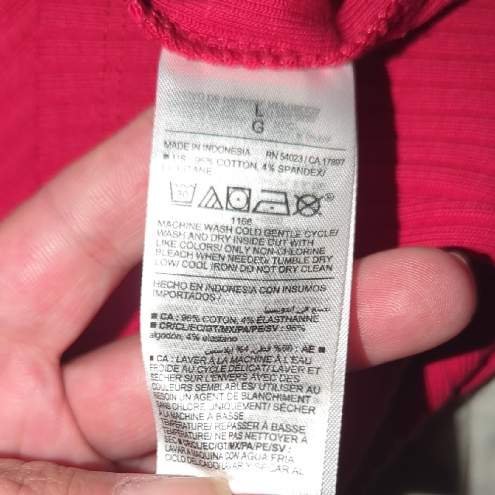 Old Navy Ribbed Long Sleeve Dress - Picture 8 of 8